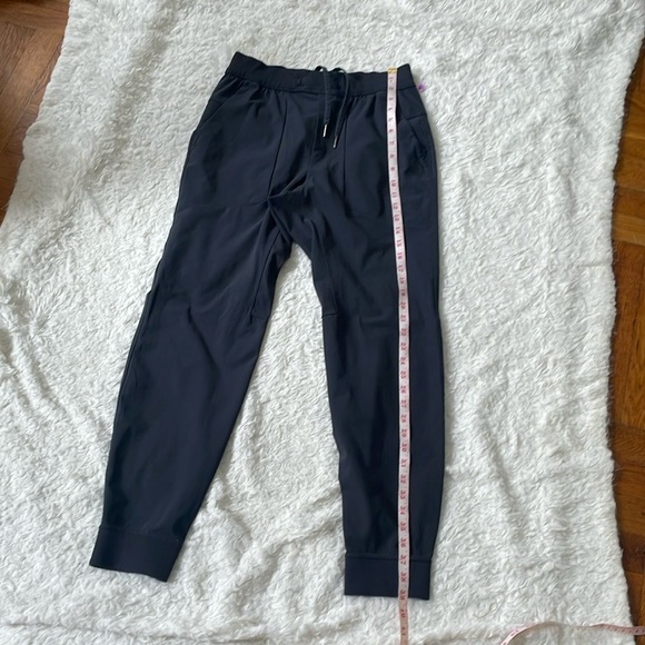 Lululemon Men's gray Jogger Pants - Picture 13 of 14